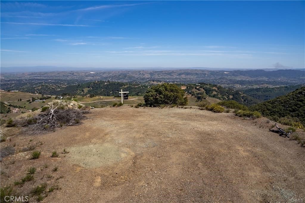 14105 County Kerry Ln, Atascadero, CA 93422
