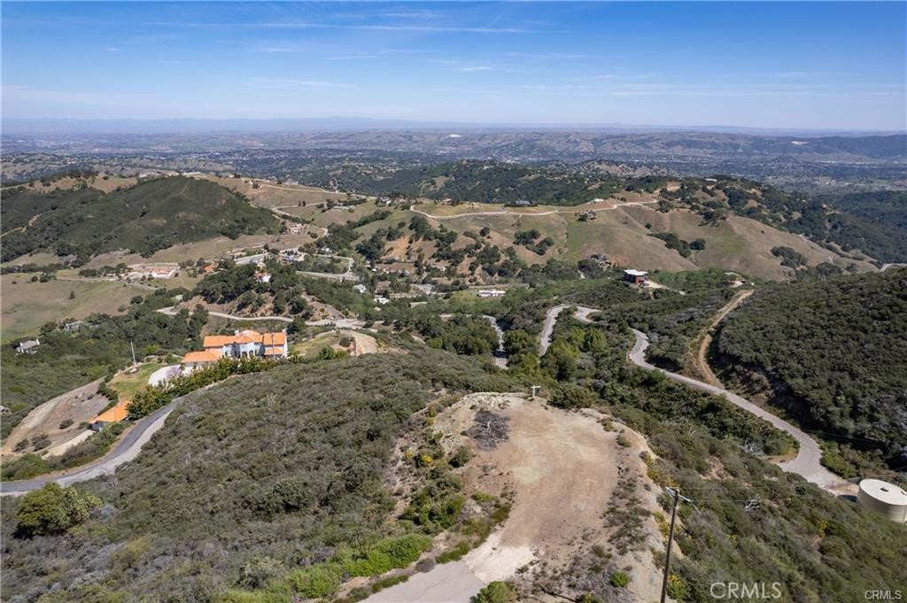 14105 County Kerry Ln, Atascadero, CA 93422