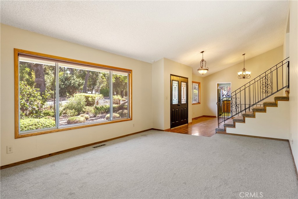 8120 Azucena, Atascadero, CA 93422