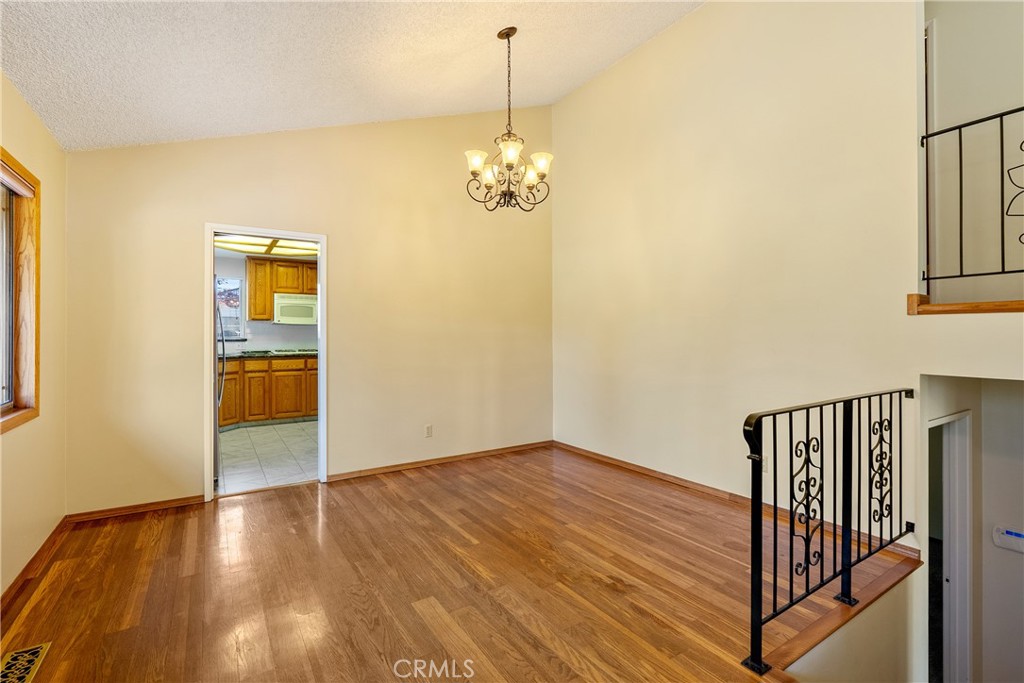 8120 Azucena, Atascadero, CA 93422