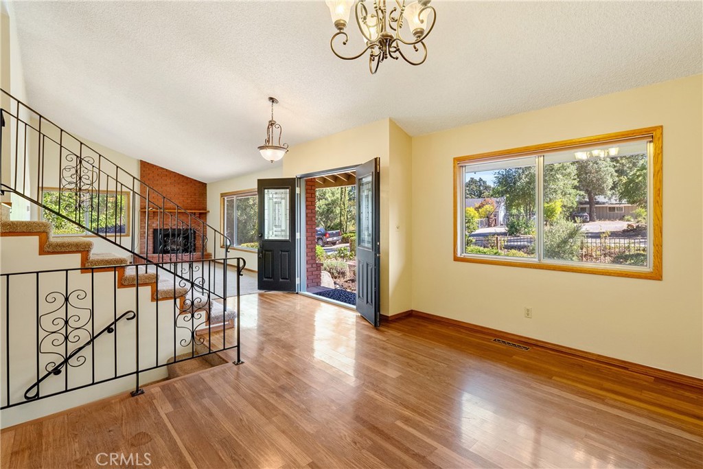 8120 Azucena, Atascadero, CA 93422