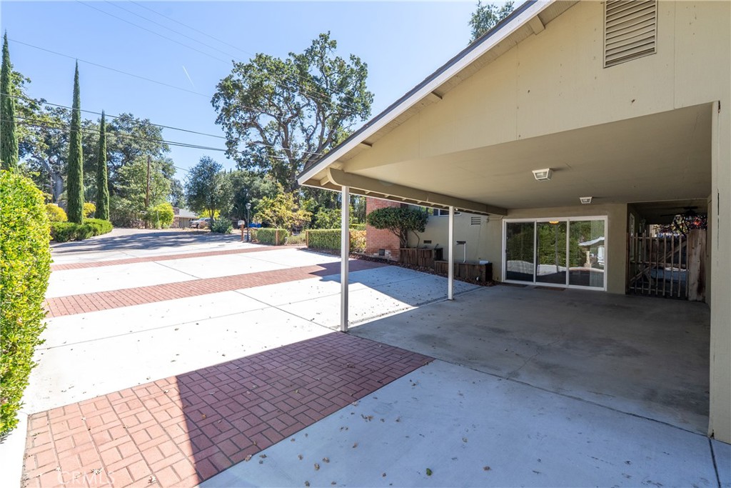 8120 Azucena, Atascadero, CA 93422