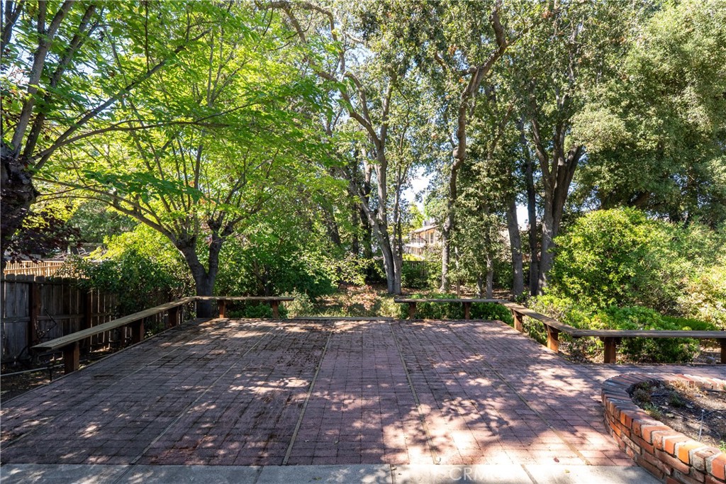 8120 Azucena, Atascadero, CA 93422