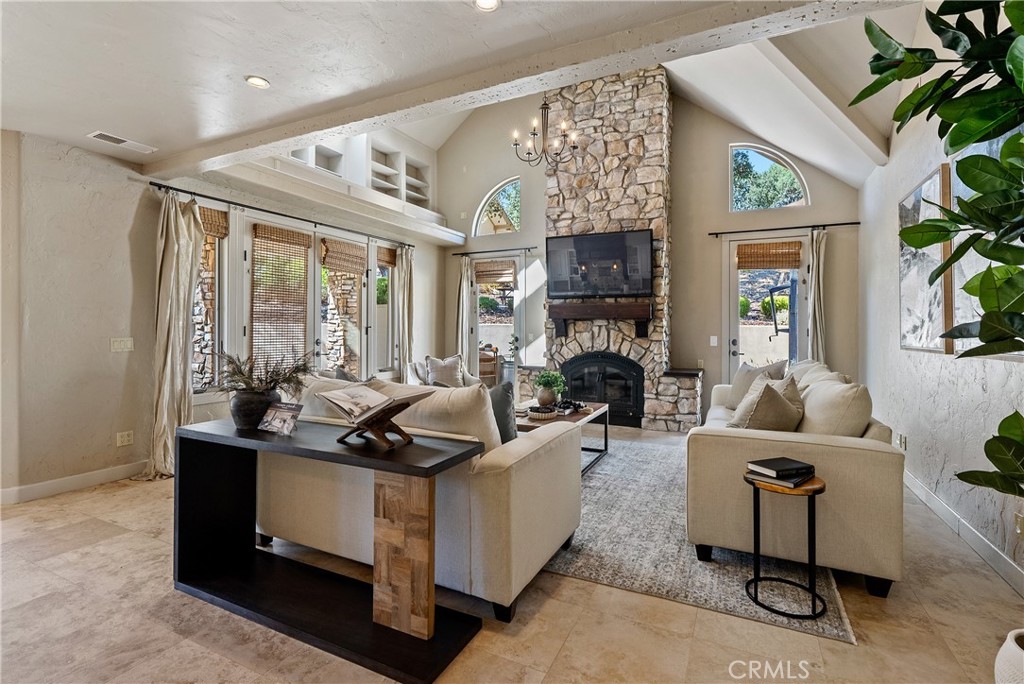 6360 Navarette, Atascadero, CA 93422