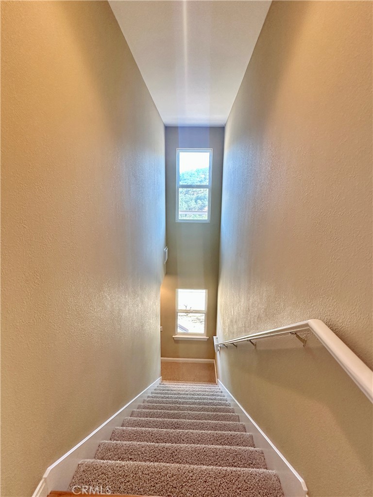 5026 Meadow Lark, Paso Robles, CA 93446