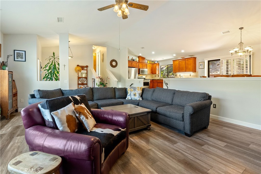 11625 Cenegal, Atascadero, CA 93422