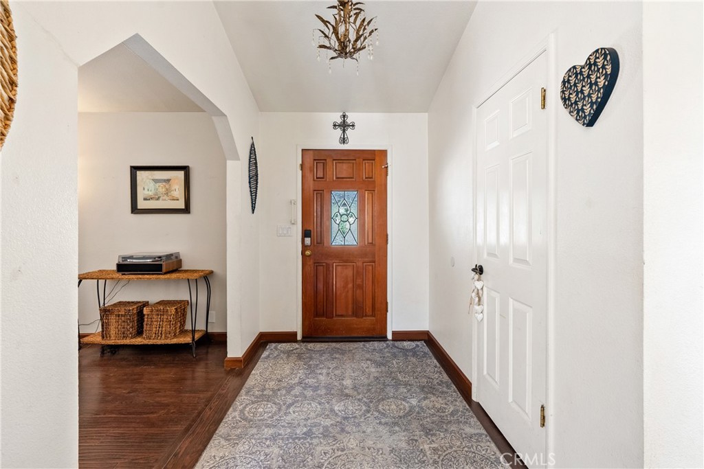 3880 Ardilla, Atascadero, CA 93422