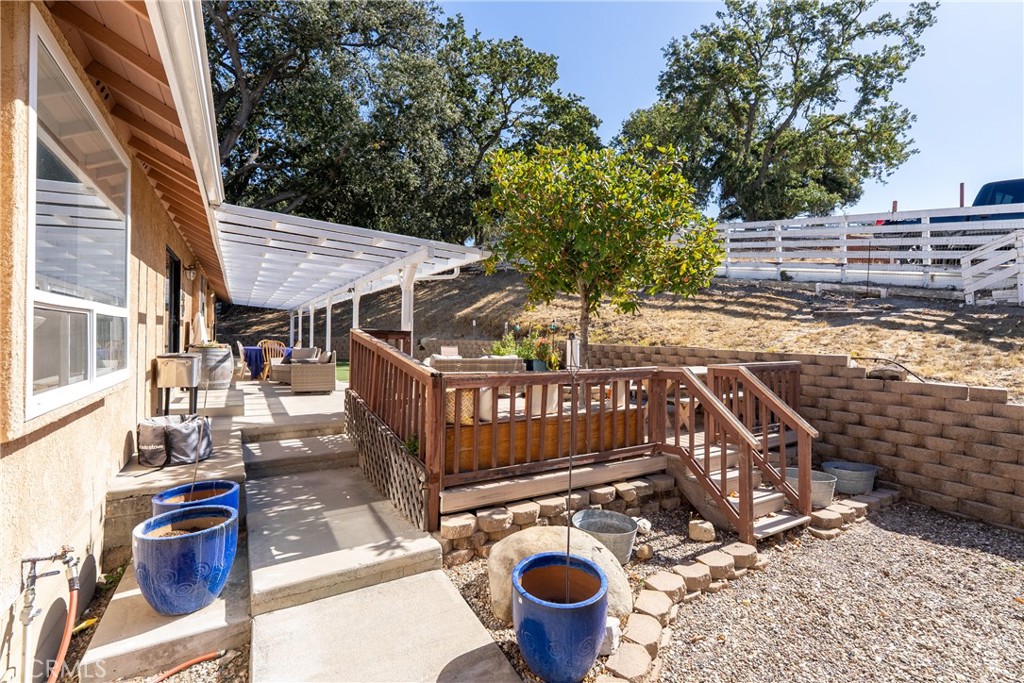 3880 Ardilla, Atascadero, CA 93422