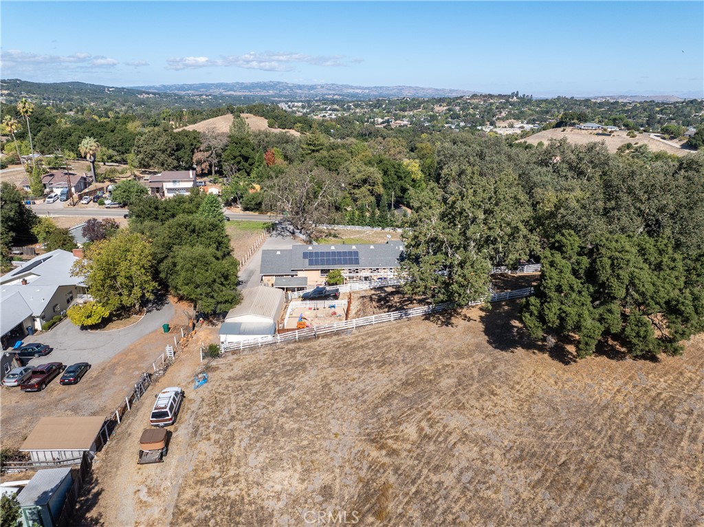 3880 Ardilla, Atascadero, CA 93422