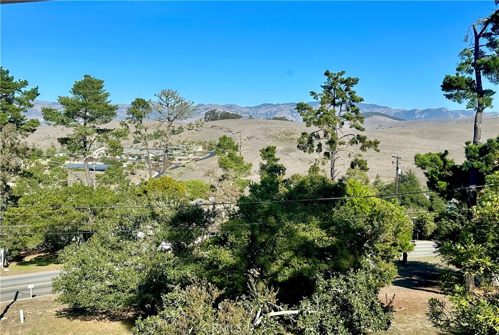 2155 Spencer St, Cambria, CA 93428