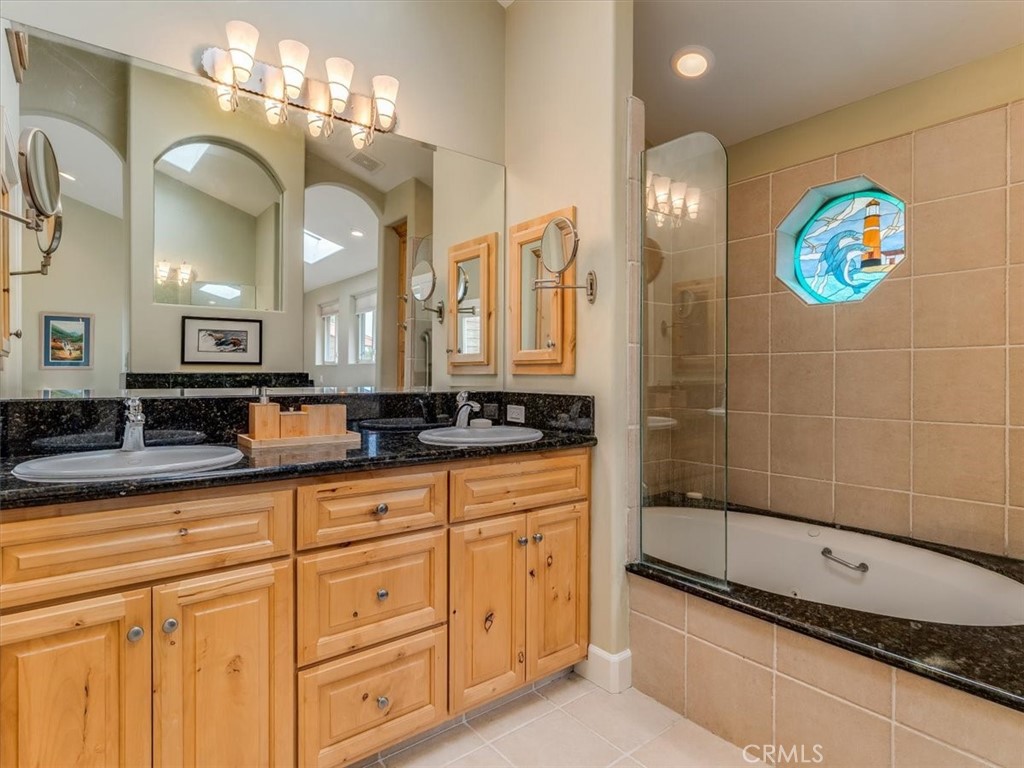 2155 Spencer St, Cambria, CA 93428