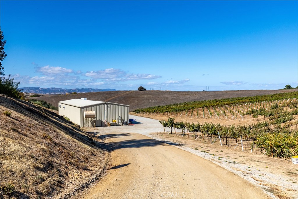 6944 Union Rd, Paso Robles, CA 93446