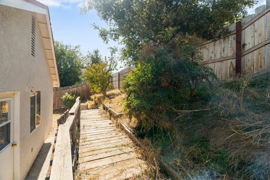 46 Lone Oak, Templeton, CA 93465