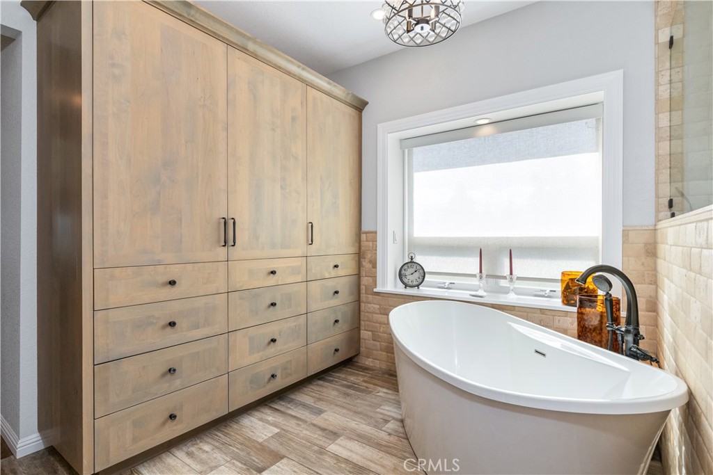 4375 Rustic Way, San Luis Obispo, CA 93401