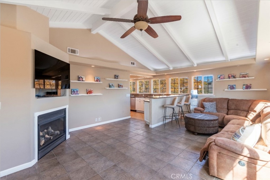 1954 Brook Ln., Paso Robles, CA 93446