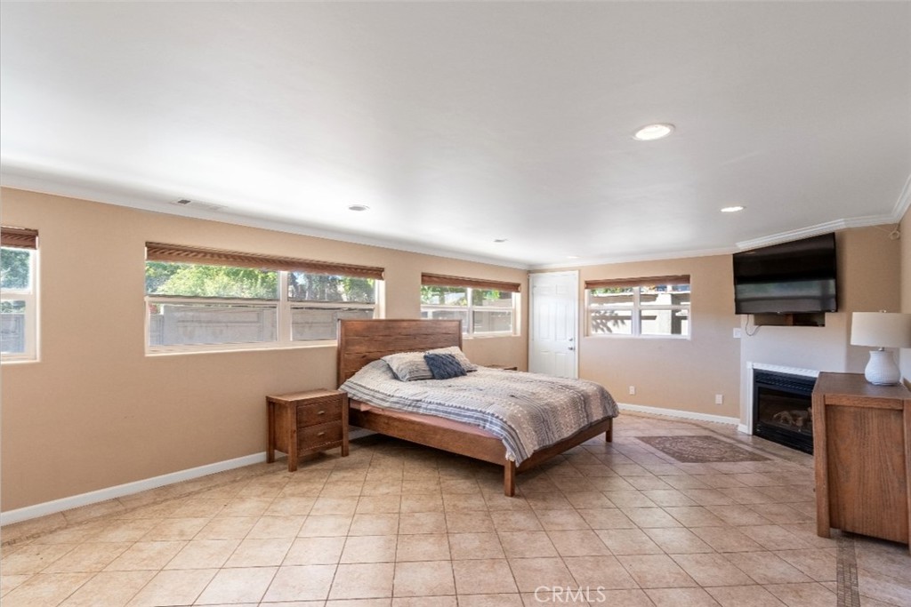 1954 Brook Ln., Paso Robles, CA 93446