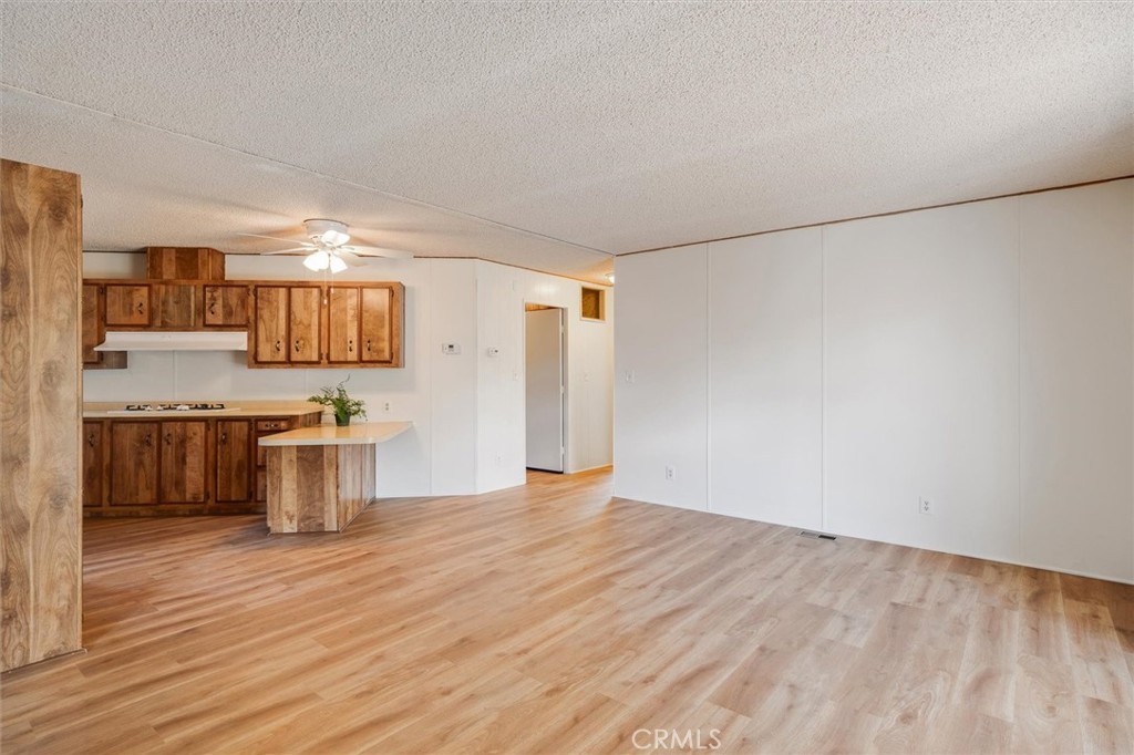 32 Via Santa Barbara #32, Paso Robles, CA 93446