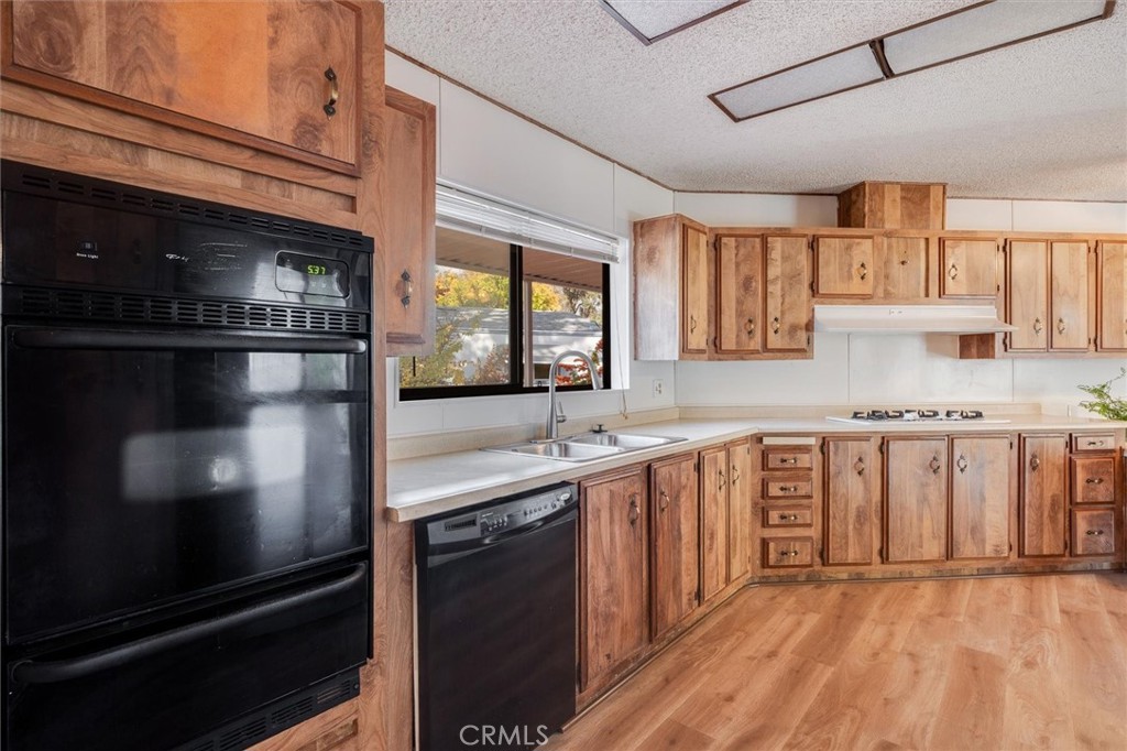 32 Via Santa Barbara #32, Paso Robles, CA 93446