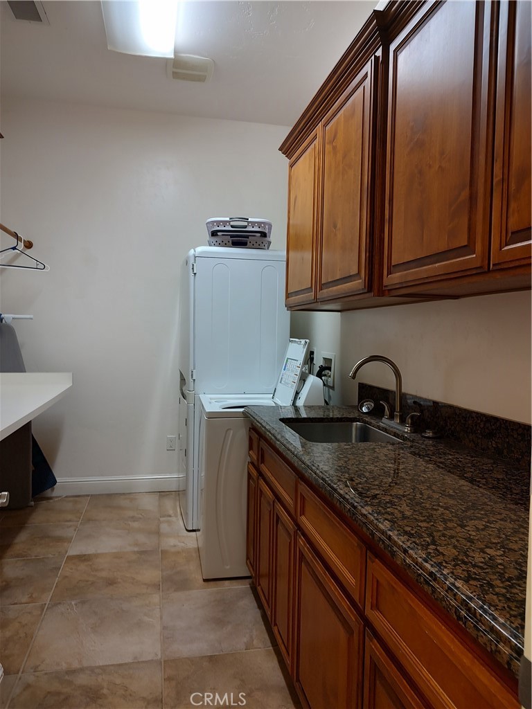 880 Tracy, Templeton, CA 93465