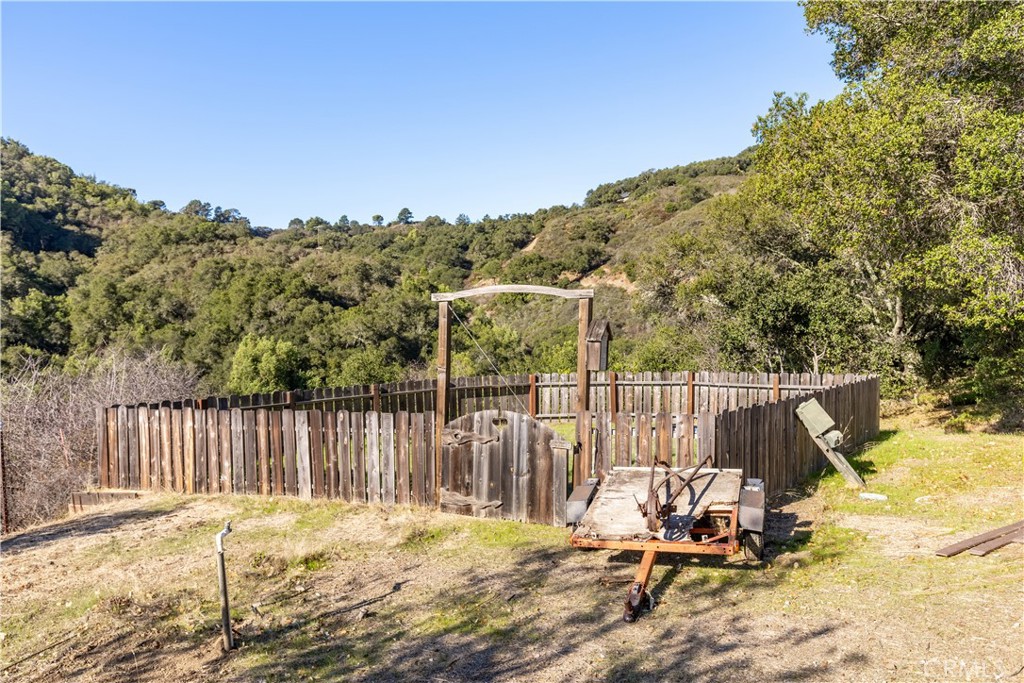6202 Toro Creek Rd, Atascadero, CA 93422