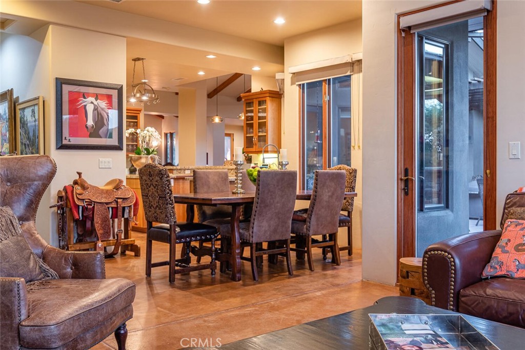 7790 Airport Rd, Paso Robles, CA 93446