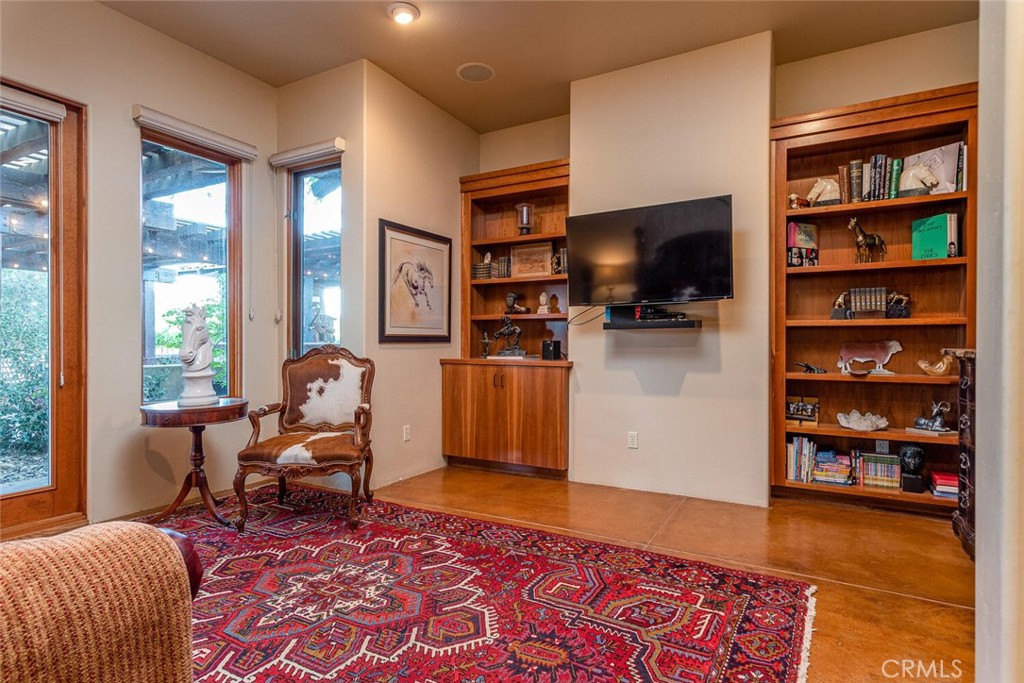 7790 Airport Rd, Paso Robles, CA 93446