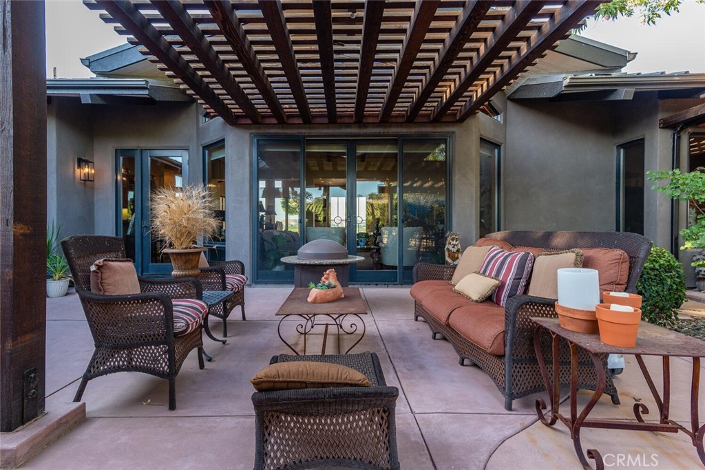 7790 Airport Rd, Paso Robles, CA 93446