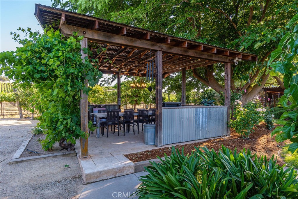 7790 Airport Rd, Paso Robles, CA 93446
