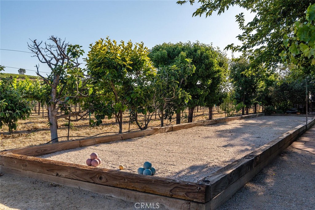 7790 Airport Rd, Paso Robles, CA 93446