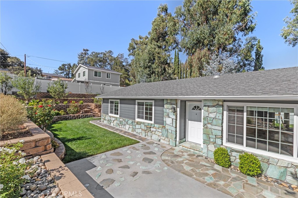 5200 Fresno Ave, Atascadero, CA 93422