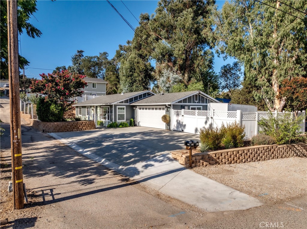5200 Fresno Ave, Atascadero, CA 93422