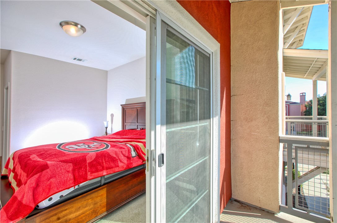 864 Lawrence, San Luis Obispo, CA 93401