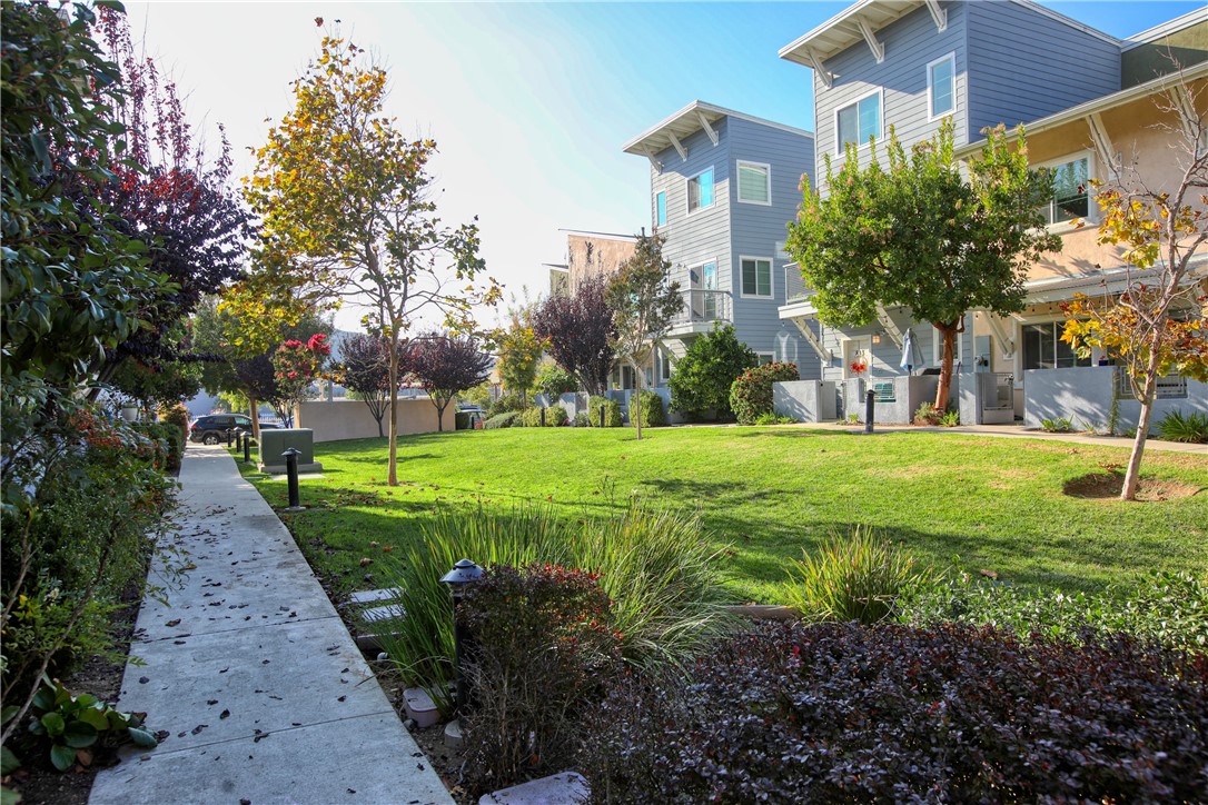 864 Lawrence, San Luis Obispo, CA 93401