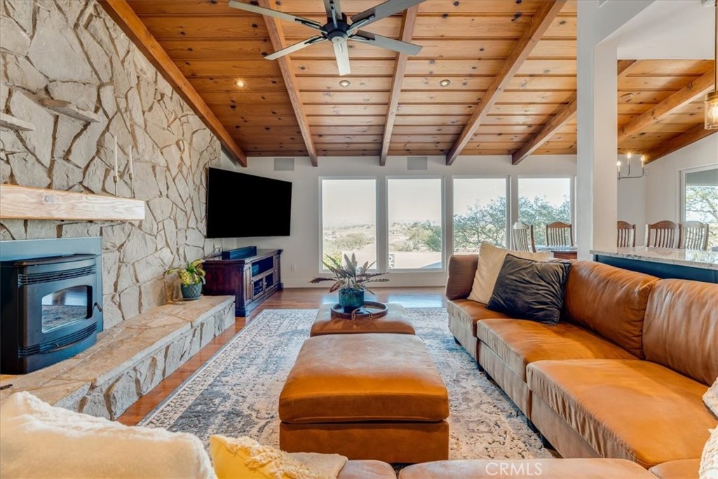 3725 Plymouth Hills Rd, Paso Robles, CA 93446