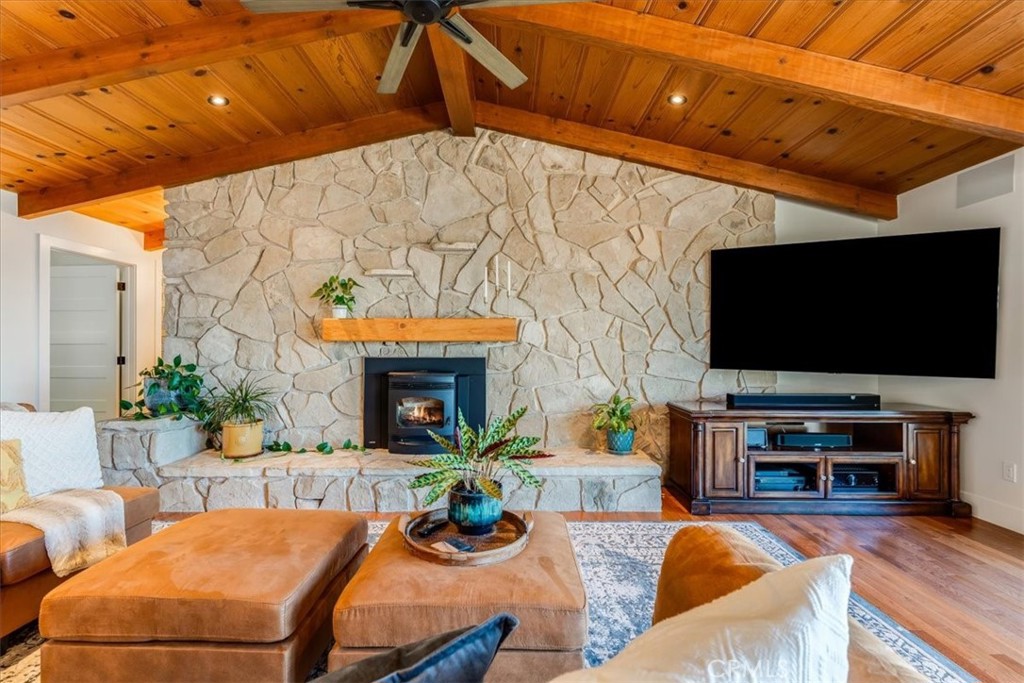 3725 Plymouth Hills Rd, Paso Robles, CA 93446