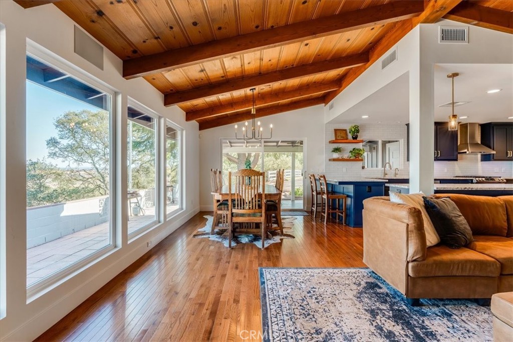 3725 Plymouth Hills Rd, Paso Robles, CA 93446