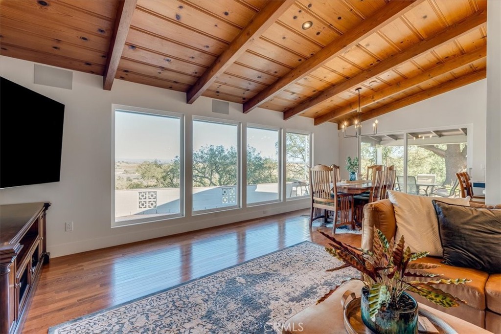 3725 Plymouth Hills Rd, Paso Robles, CA 93446