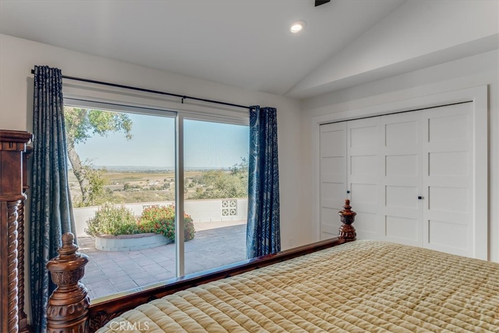 3725 Plymouth Hills Rd, Paso Robles, CA 93446