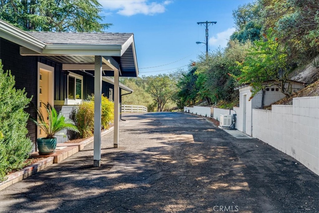 3725 Plymouth Hills Rd, Paso Robles, CA 93446