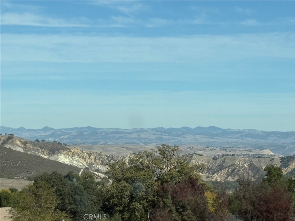 9960 Bluegill Dr, Paso Robles, CA 93446