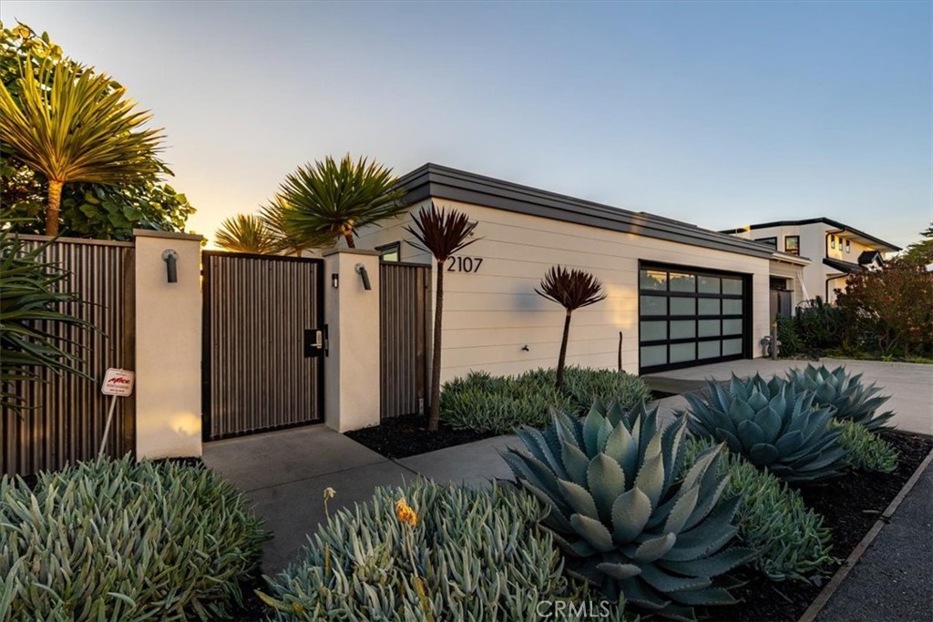 2107 Sherwood Dr, Cambria, CA 93428