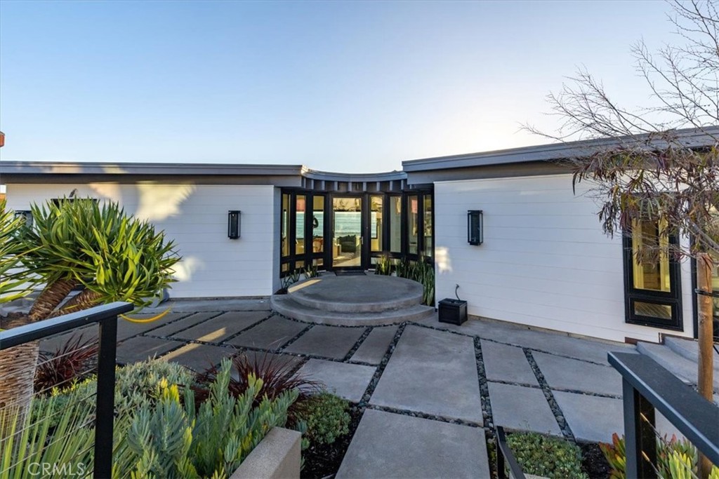 2107 Sherwood Dr, Cambria, CA 93428