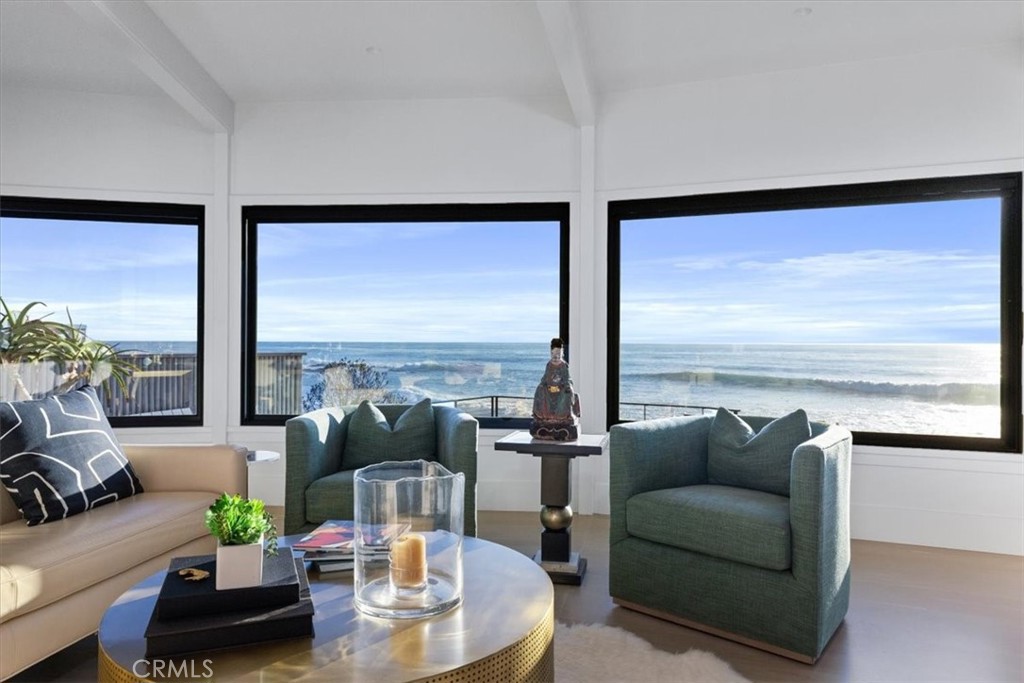 2107 Sherwood Dr, Cambria, CA 93428