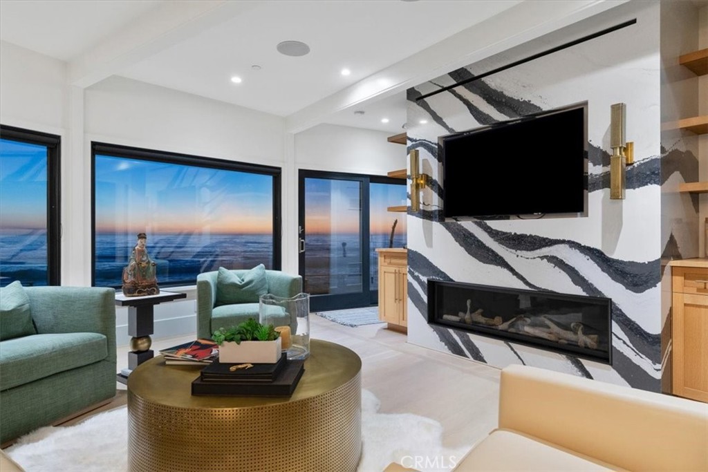 2107 Sherwood Dr, Cambria, CA 93428