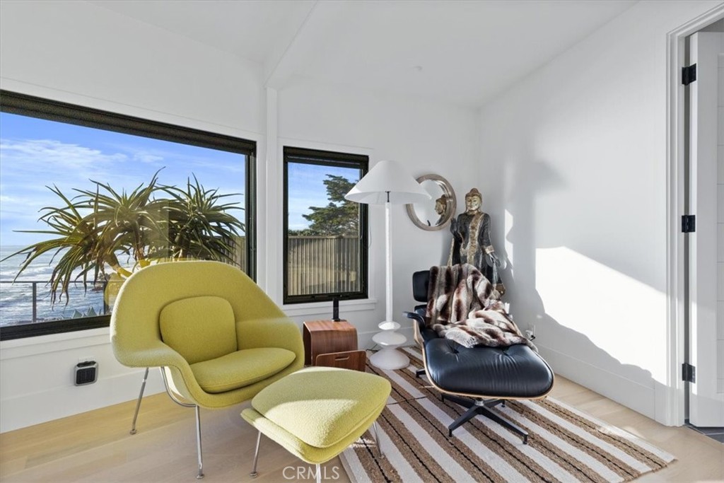 2107 Sherwood Dr, Cambria, CA 93428