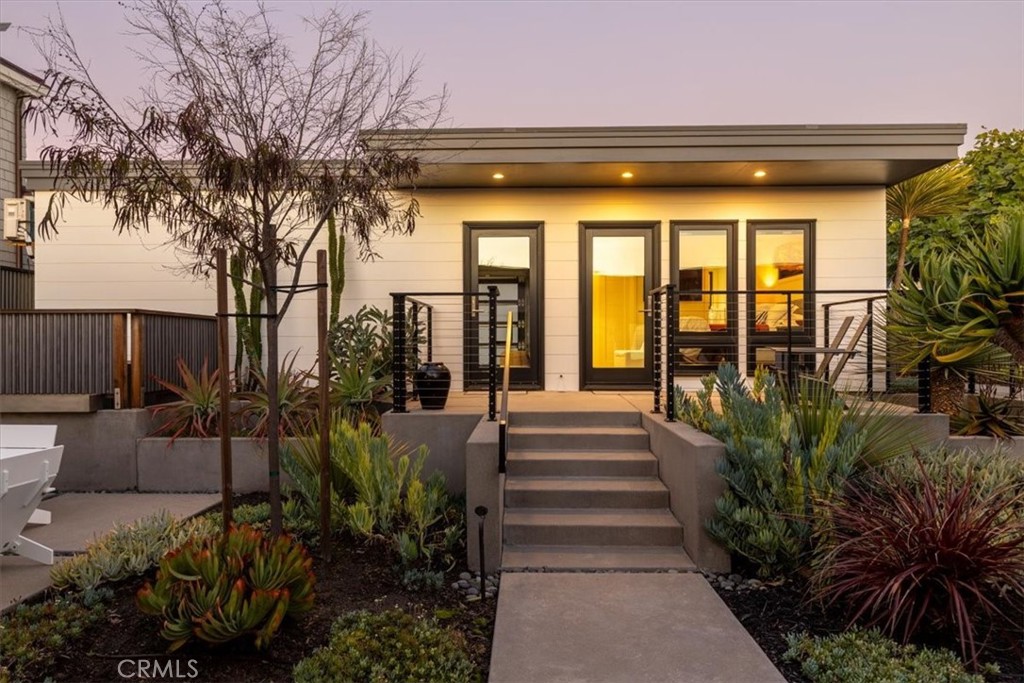 2107 Sherwood Dr, Cambria, CA 93428