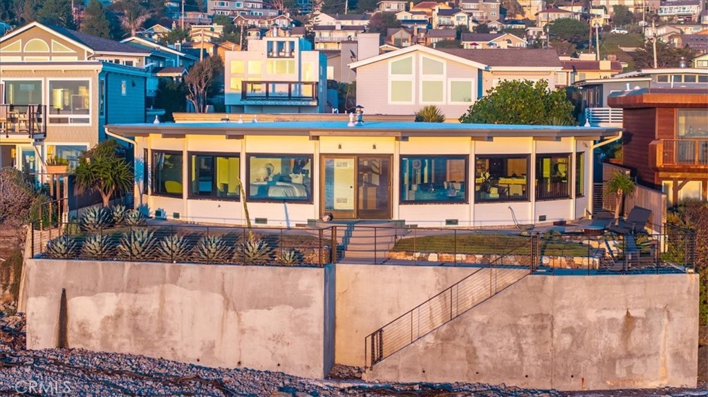 2107 Sherwood Dr, Cambria, CA 93428