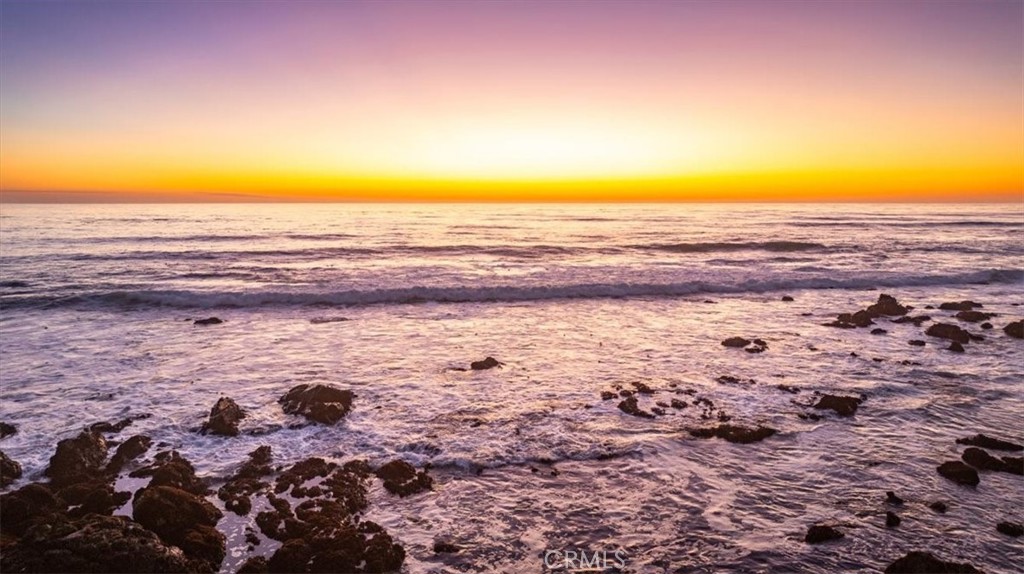 2107 Sherwood Dr, Cambria, CA 93428