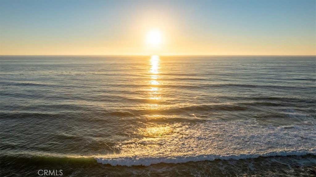 2107 Sherwood Dr, Cambria, CA 93428