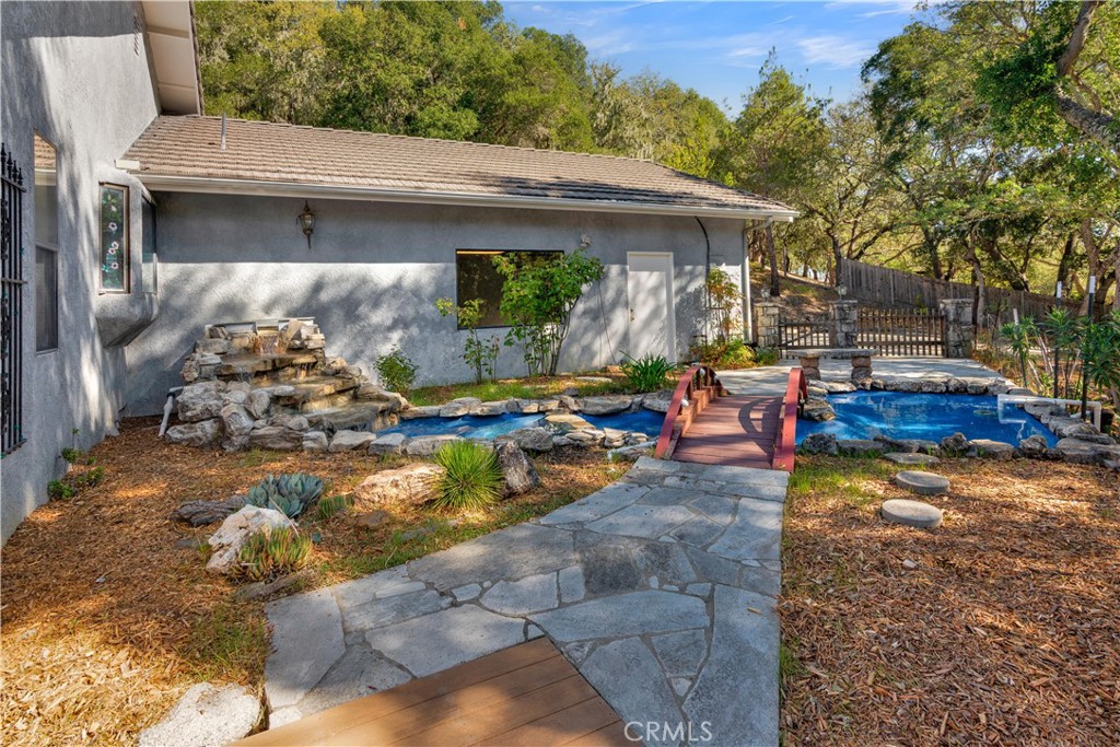 5725 Chauplin Ave, Atascadero, CA 93422